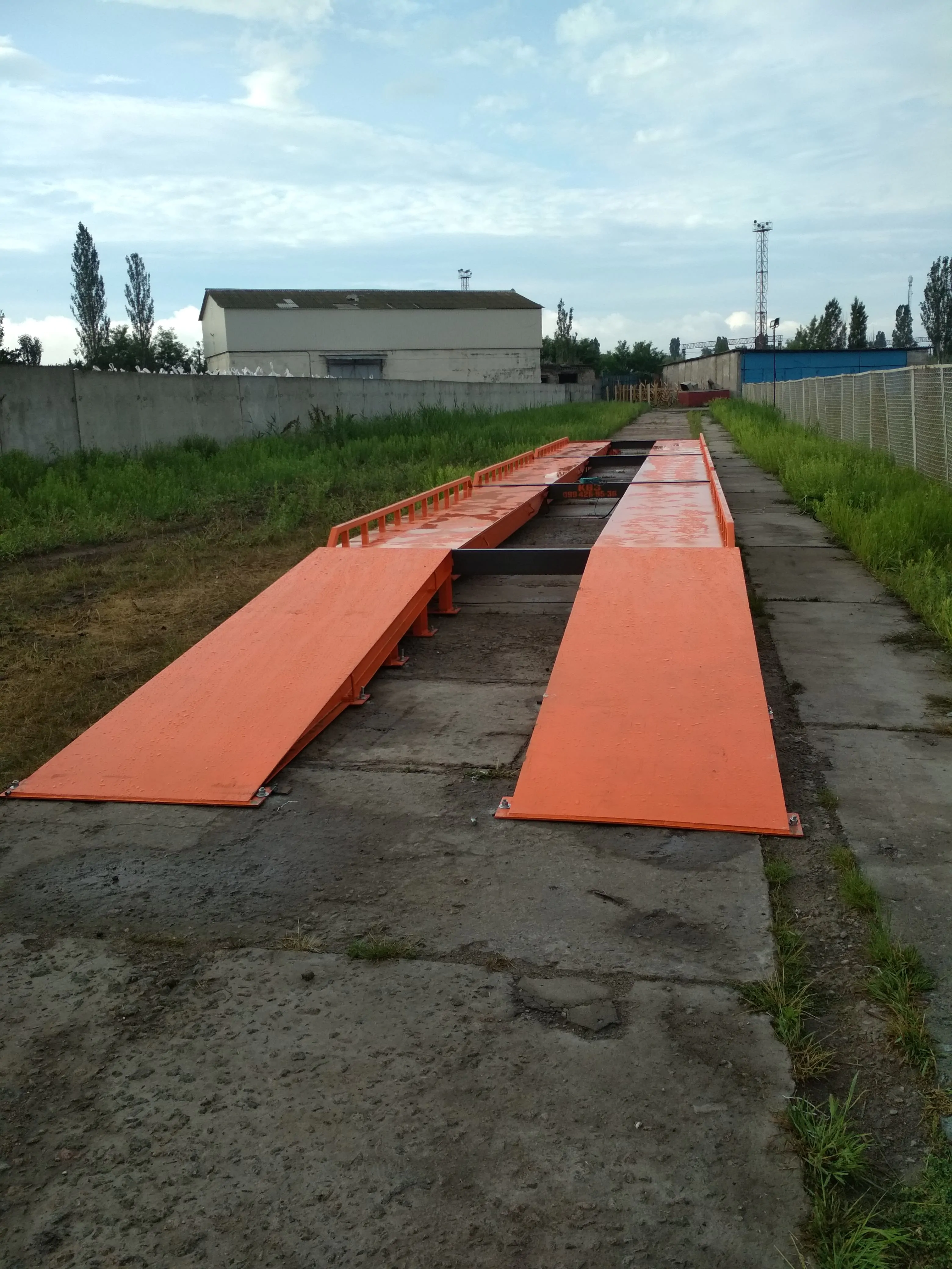 ТОВ «МД Рада», <br/>Одеська обл., Р-н, м Одеса <br/><a href="http://kvz.in.ua/avtomobilnye-vesy/" class="link-name"> ГЕРМЕС ВТА-18м-80т (КМ) </a>